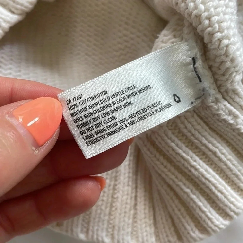 GAP  Sweater - Picture 9 of 9